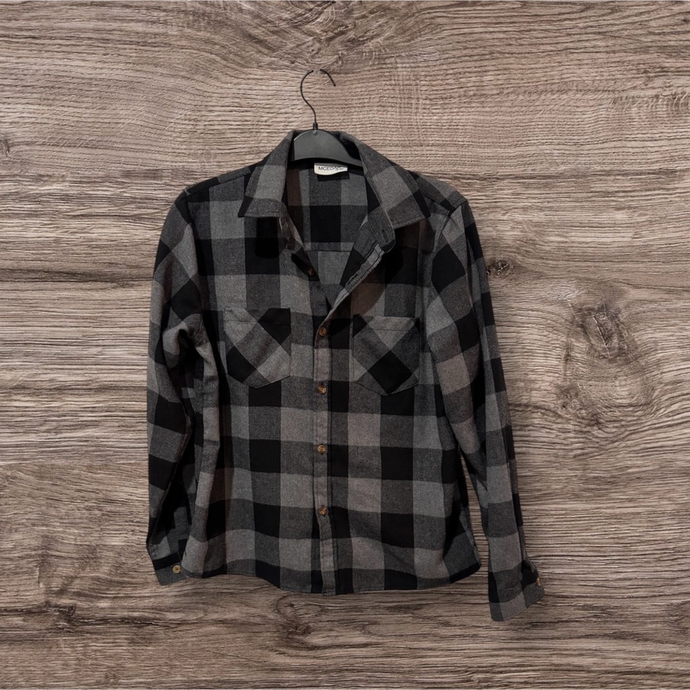 Black and Gray Plaid Boys Shirt (13-14)